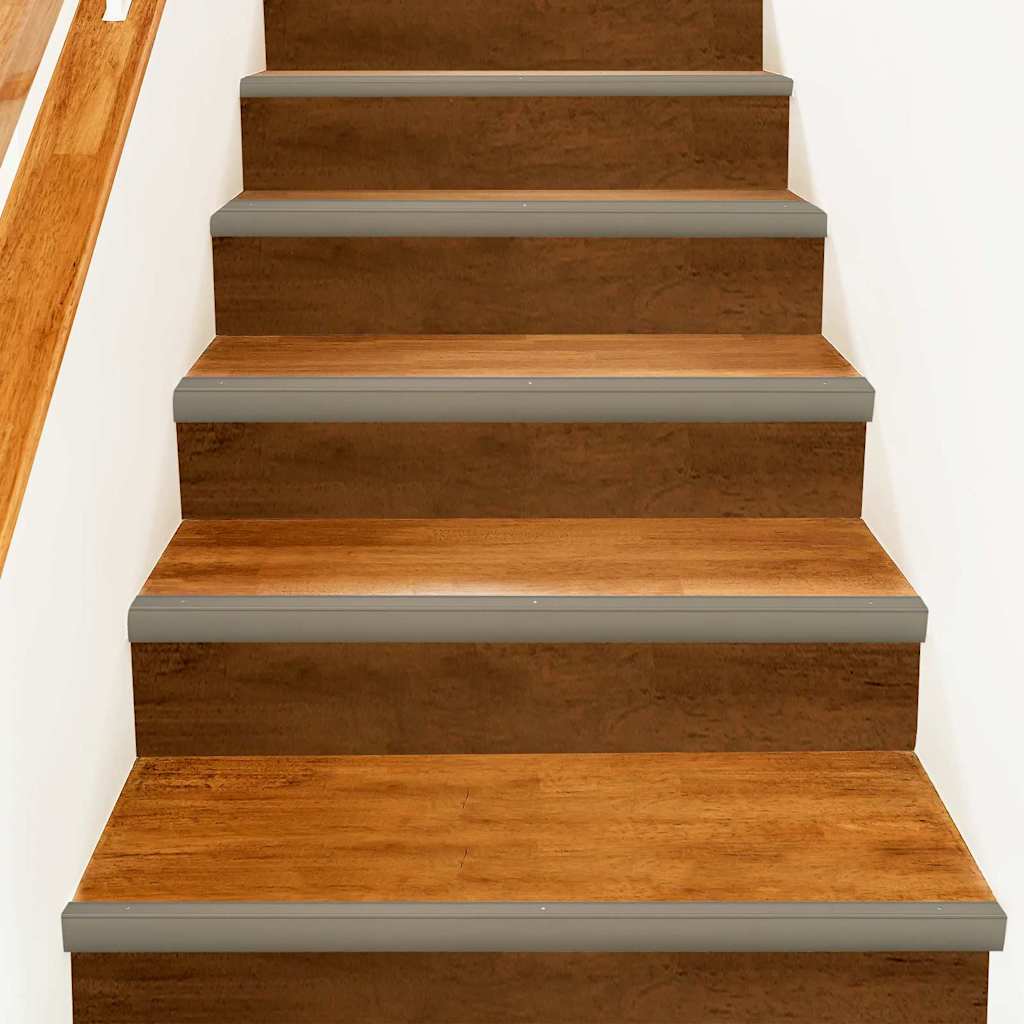 Stair Nosings 10 pcs Champagne 67 x 3 x 2 cm Aluminium